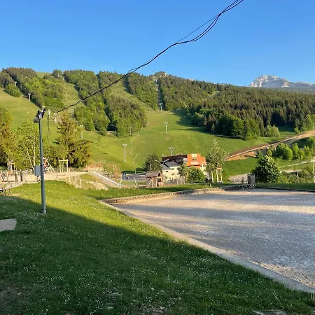 Aux Pieds Des Pistes - Cote 2000 * Villard-de-Lans