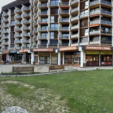 Appartement Aux Pieds Des Pistes - Cote 2000 *